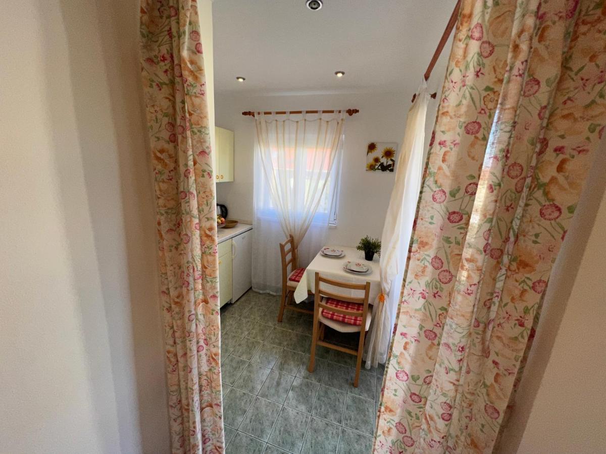 Apartman Biljana Ivanisevic Jelsa (Hvar)