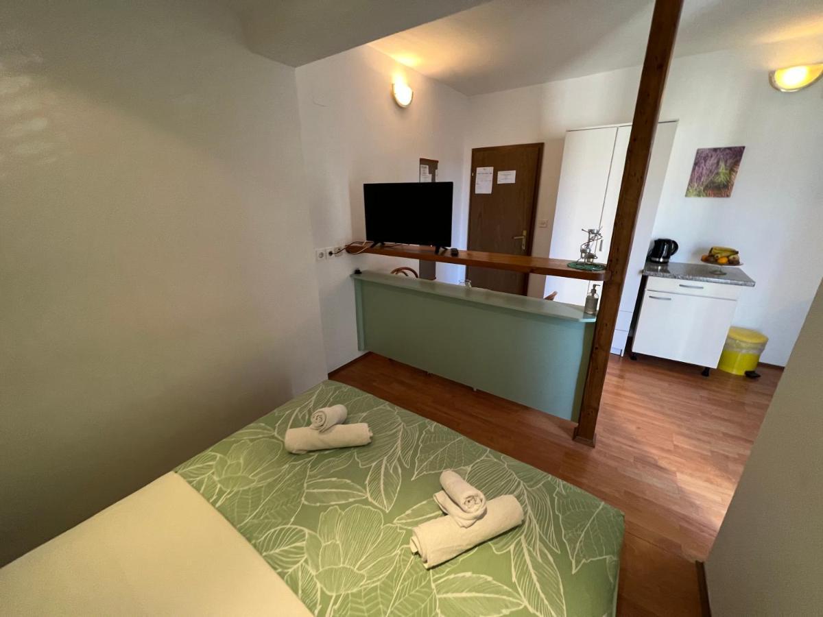 Apartman Biljana Ivanisevic Jelsa (Hvar)