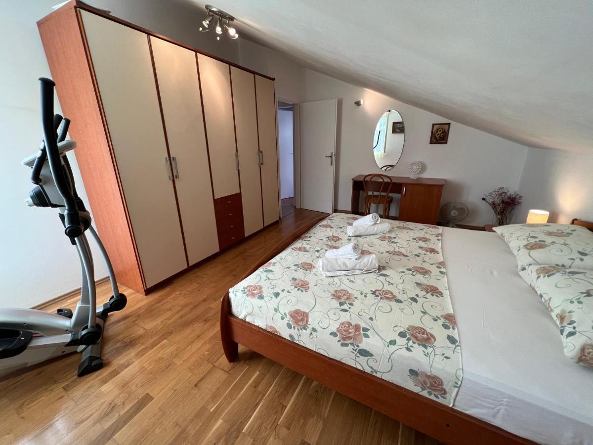 Apartman Biljana Ivanisevic Jelsa (Hvar)