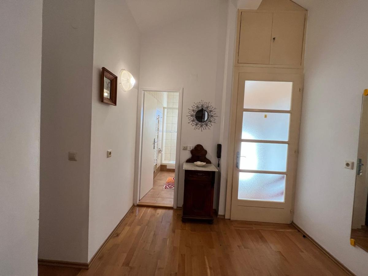 Apartament Biljana Ivanisevic *